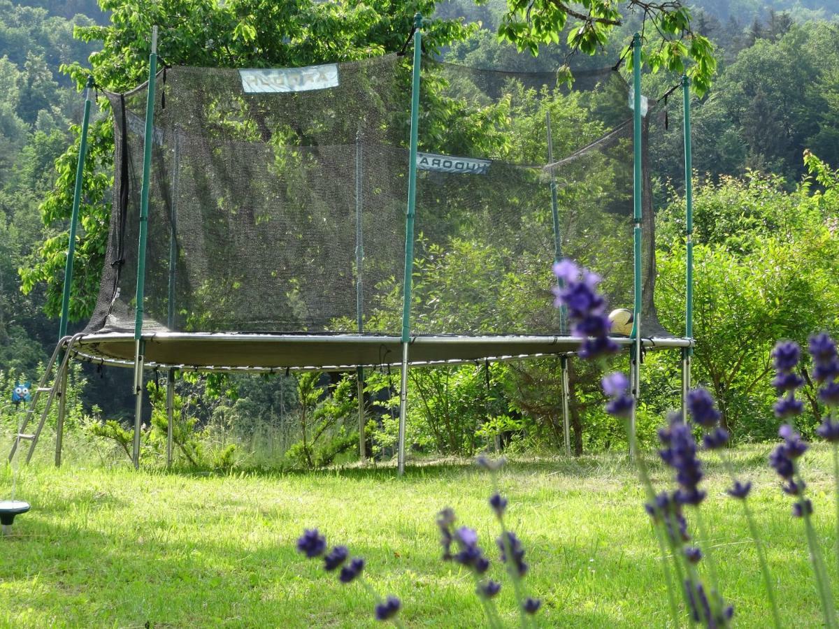 Blue Cottage Podvrh  ภายนอก รูปภาพ