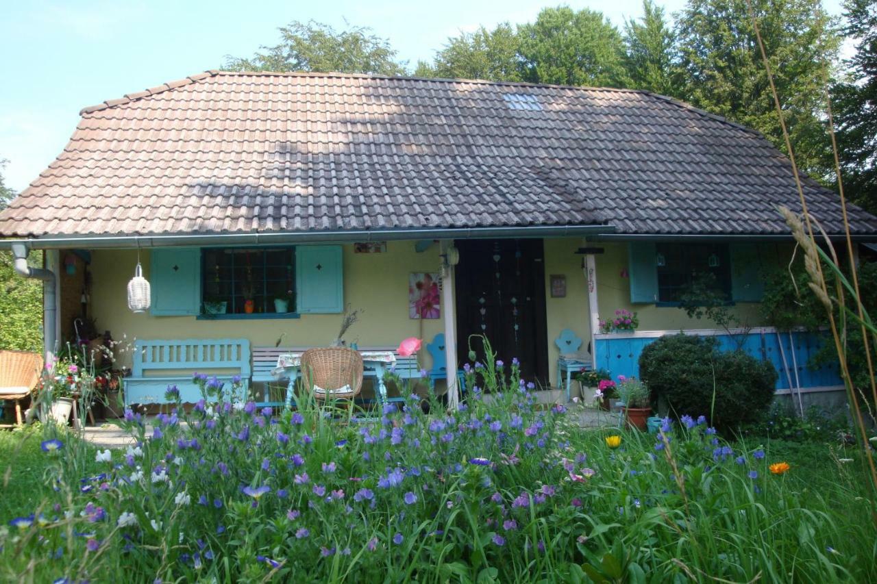 Blue Cottage Podvrh  ภายนอก รูปภาพ